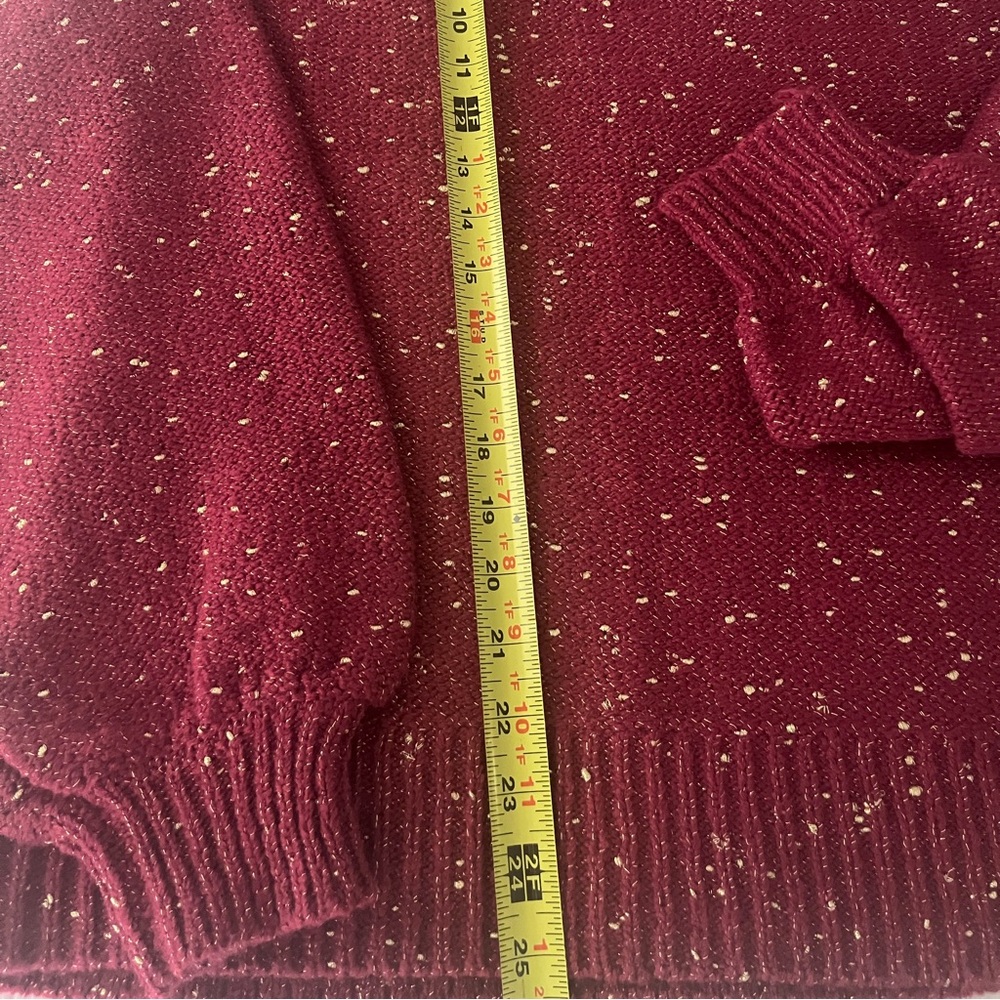 GIRL WITH CURVES NWOT Medium 
Lurex Metallic Sweater A462910 - Picture 5 of 7